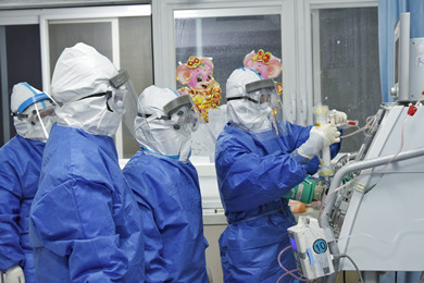 2020年2月，开云直播医疗医护人员在武汉一线积极参与救治。